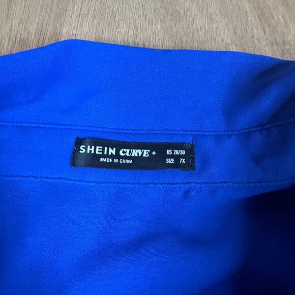 SHEIN Curve 7X Blue Button Front Blouse Ruffle Hem Plus Size 28/30 - Picture 4 of 6